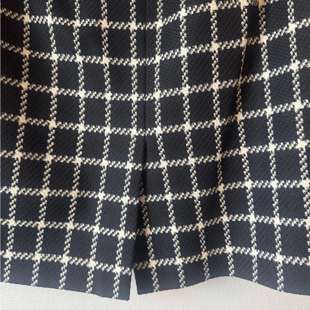 Talbots 8P 100% Wool Classic Black and White Checkered Skirt - Picture 4 of 6
